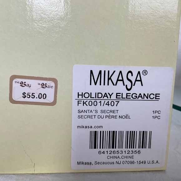 Mikasa Fine Porcelain “Santa’s Secret” Vintage Christmas Decor - Picture 11 of 12